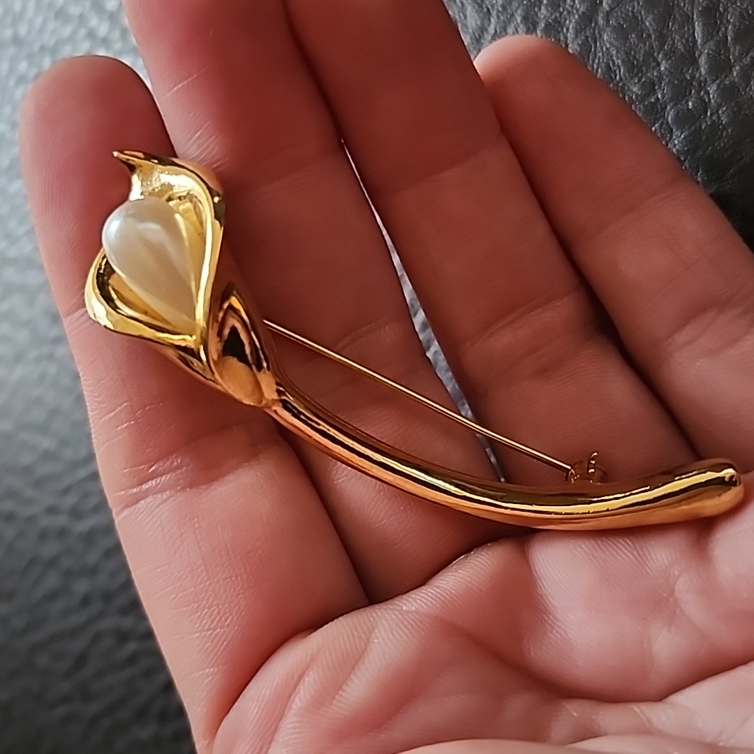 Vtg Brooch